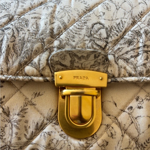 Prada Quilted Floral Shoulder Bag in Cream with Gold Hardware - Picture 5 of 16